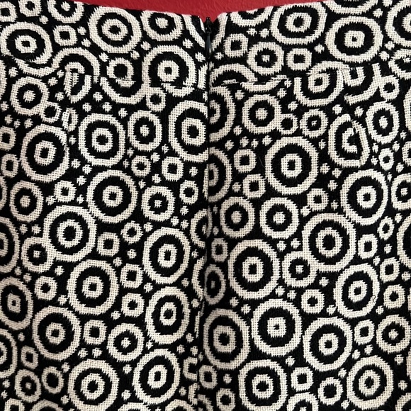 Milly Black & White Geometric Circles Mini Skirt - Picture 4 of 8
